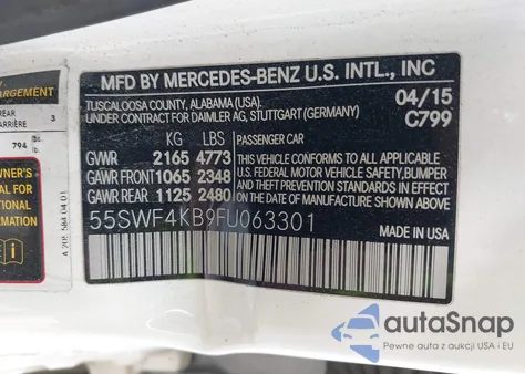 2015 Mercedes-Benz C 300 4Matic/Luxury 4Matic/Sport 4Matic z USA, uszkodzony, nr VIN 55SWF4KB9FU063301